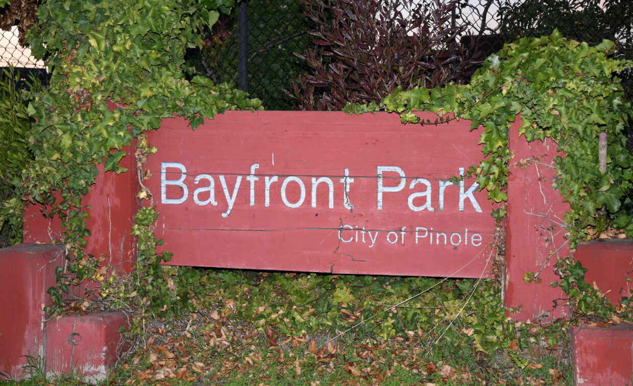 Bayfront Park sign