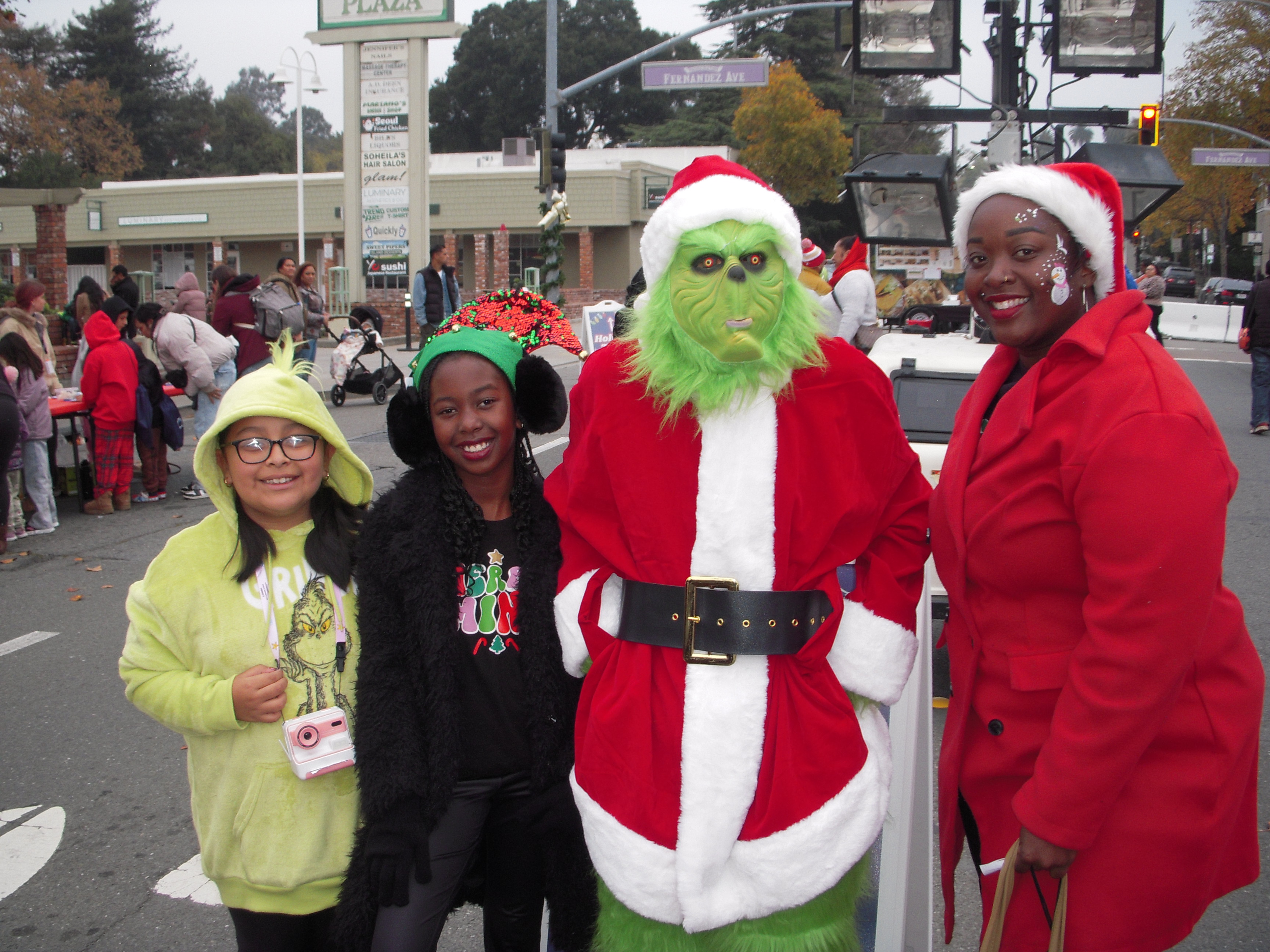 Holiday Tree Lighting